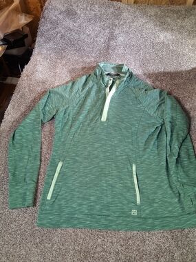 Avalanche Heathered Sage Green Light Wieght Jacket